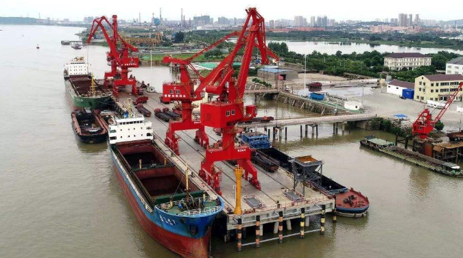 海南概述露天料场港口封闭问题的实行方法
